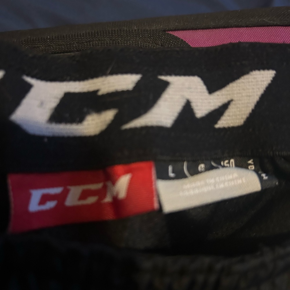 CCM warmups - Picture 2 of 2